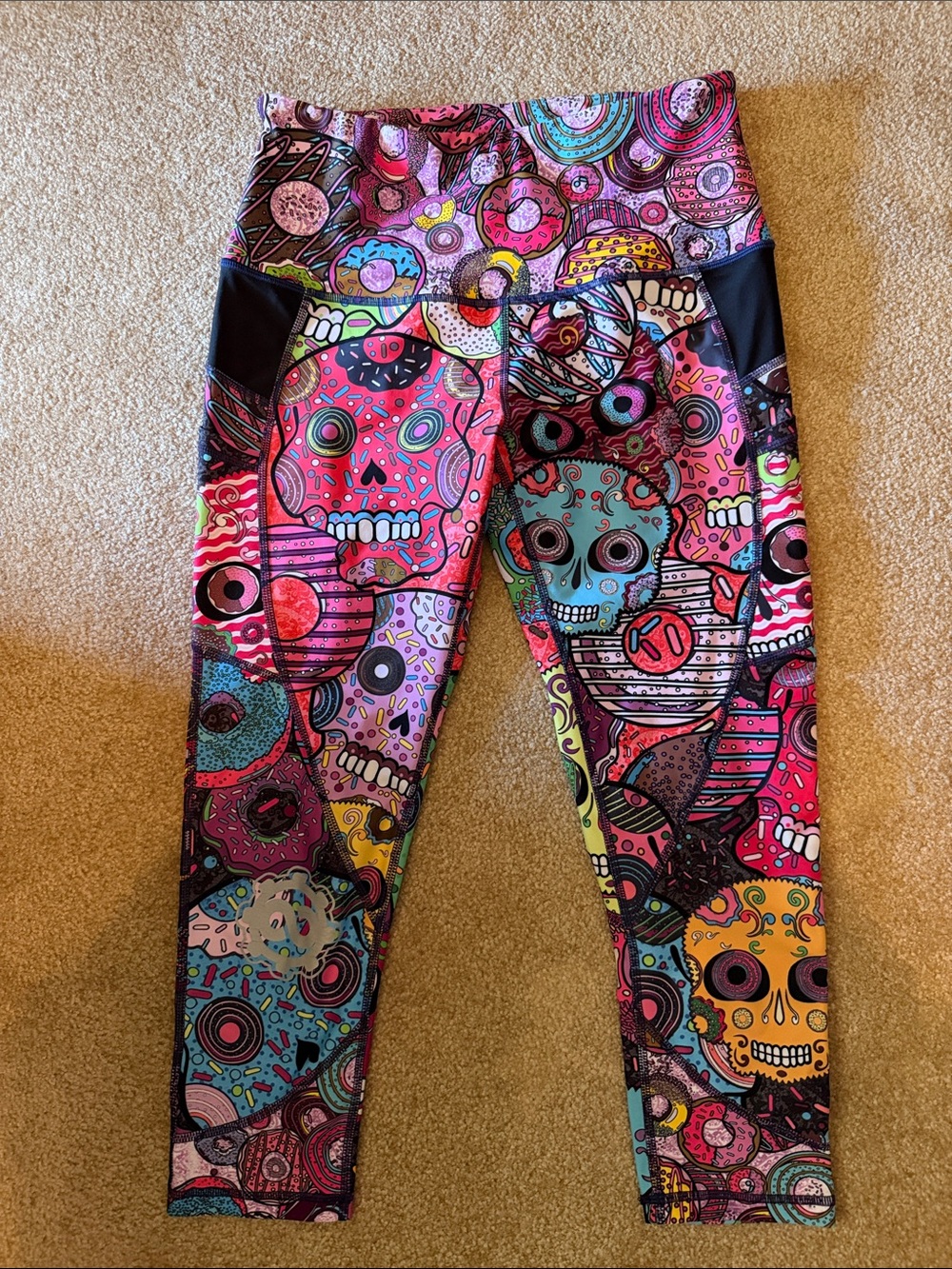 Infinite Alchemy Women’s Sugar Skull Capri Leggings Yoga Medium